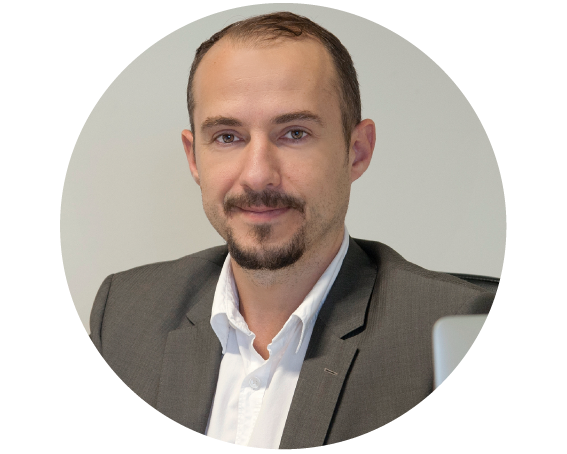 Serge UschkaloffDirector
